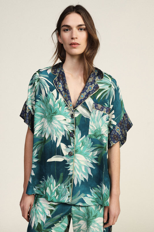 Shirt ampia fantasia floreale con taschino