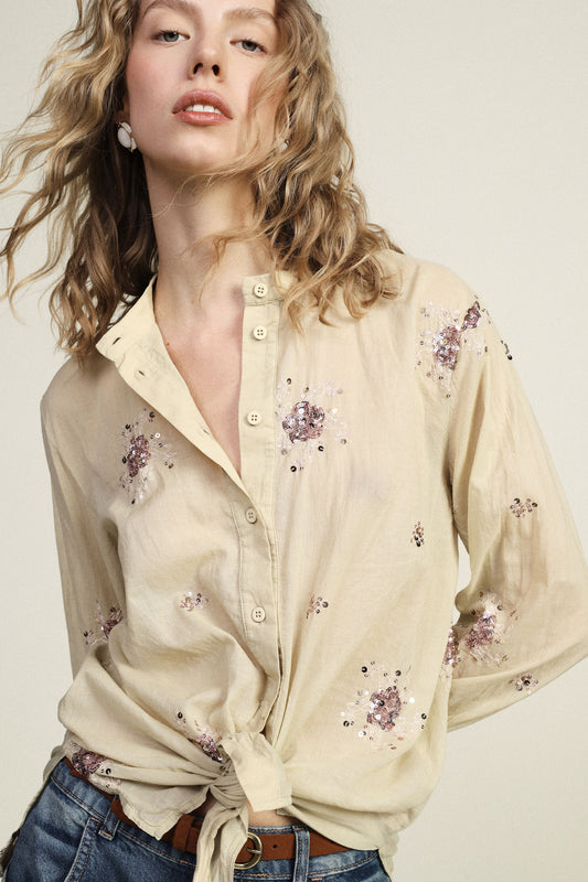 Camicia con paillettes e collo classico