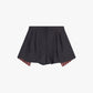 Shorts con pannello sovrapposto e dettagli a righe