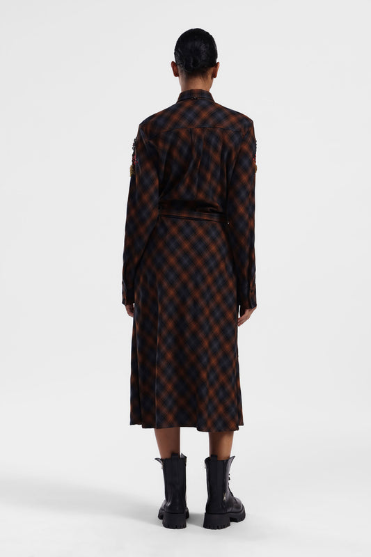 Abito a quadri con ricami floreali