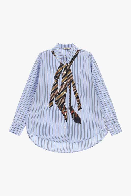 Camicia a righe con cravatta stampata e maniche lunghe