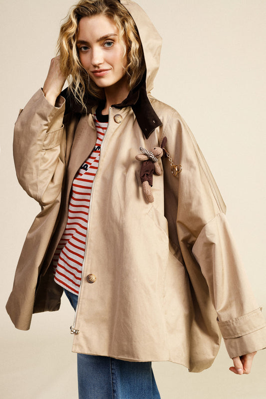 Cappotto corto oversize chiusura zip collo contrasto