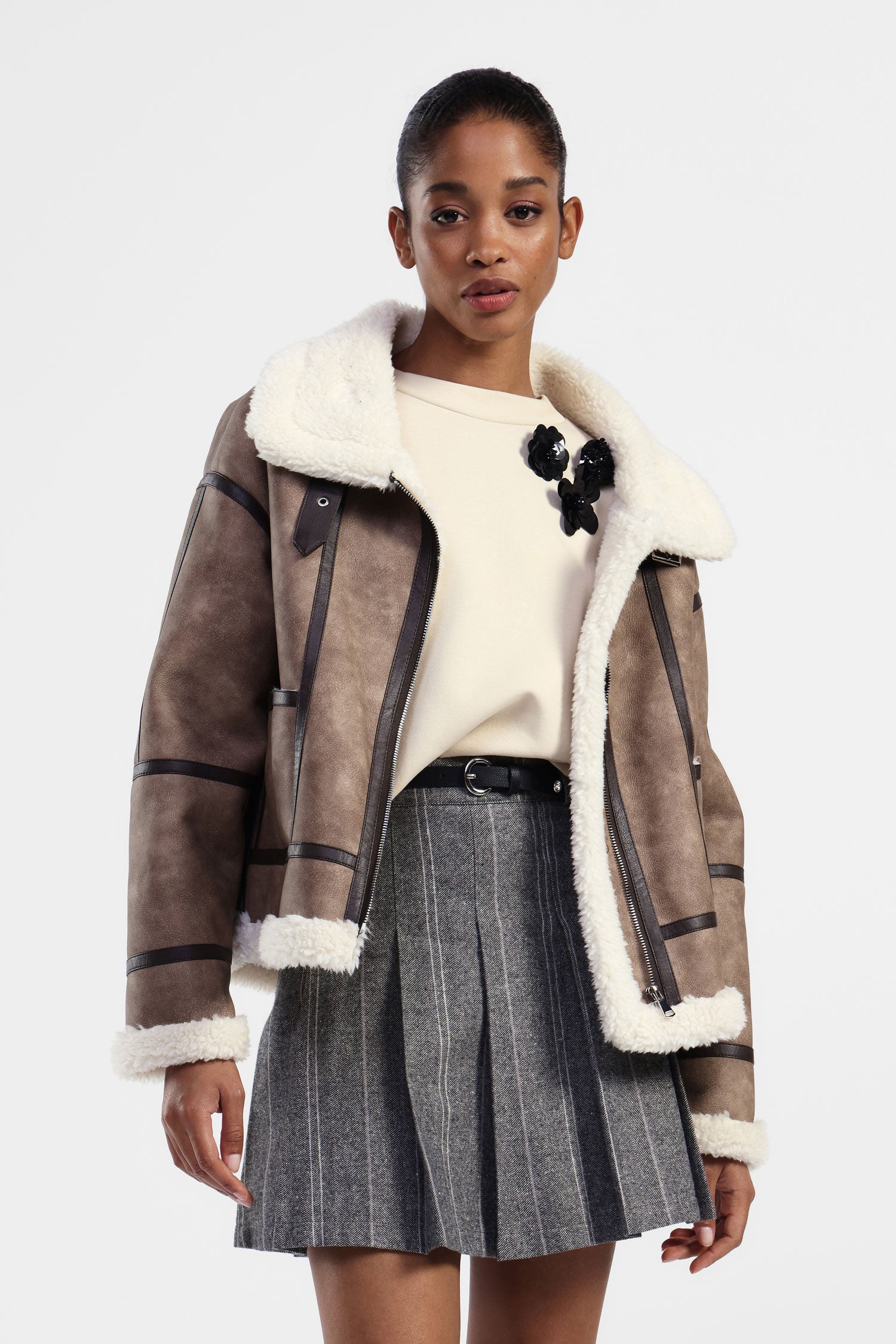 Giacca in eco-pelliccia con zip