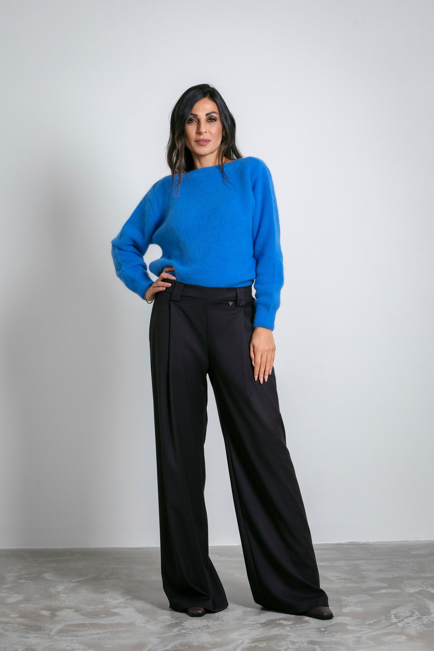 Trousers palazzo a vita alta con pinces frontali