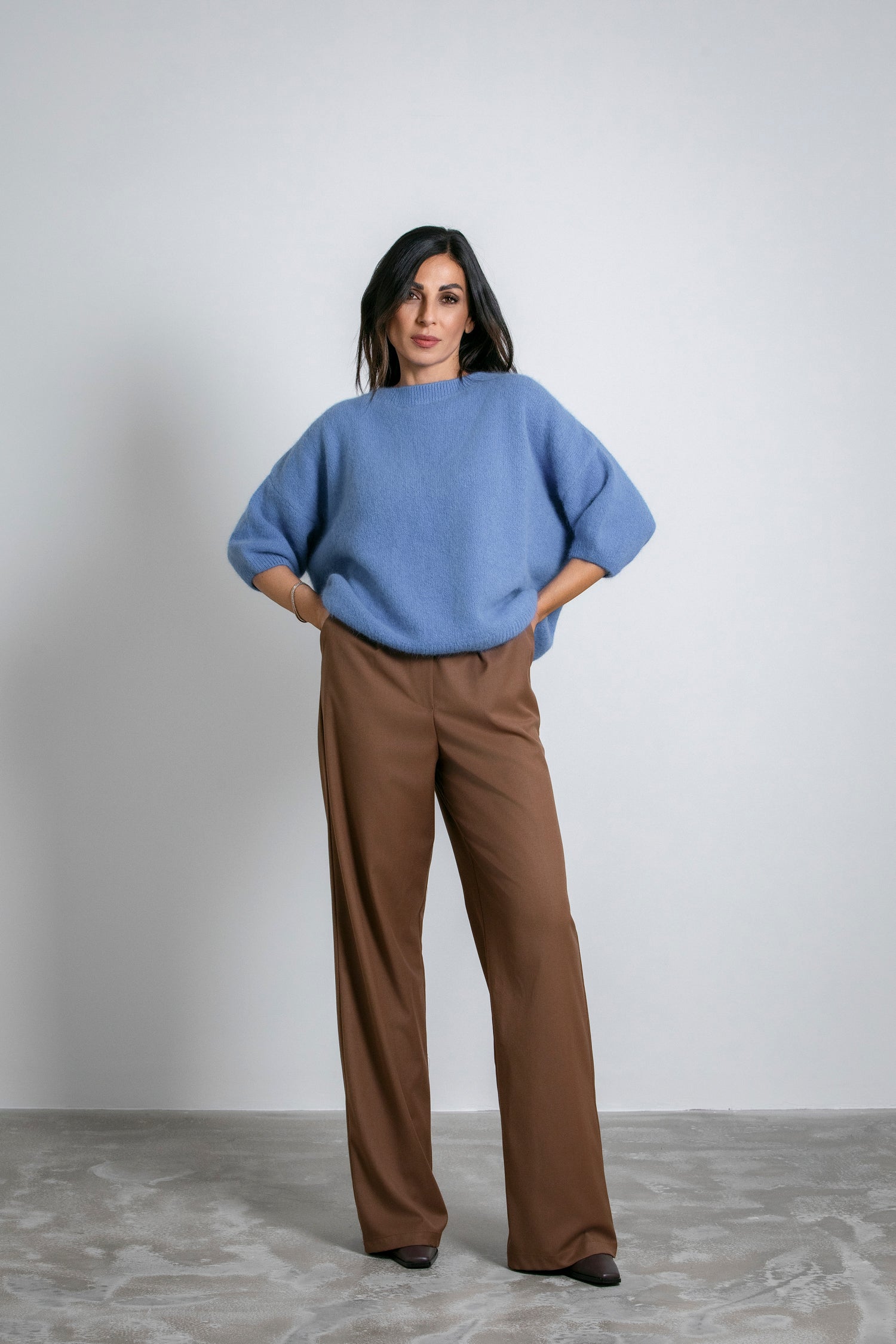 Pantaloni palazzo a gamba ampia