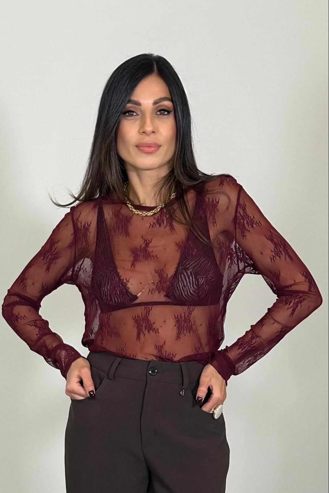 T-shirt maniche lunghe in tulle ricamato