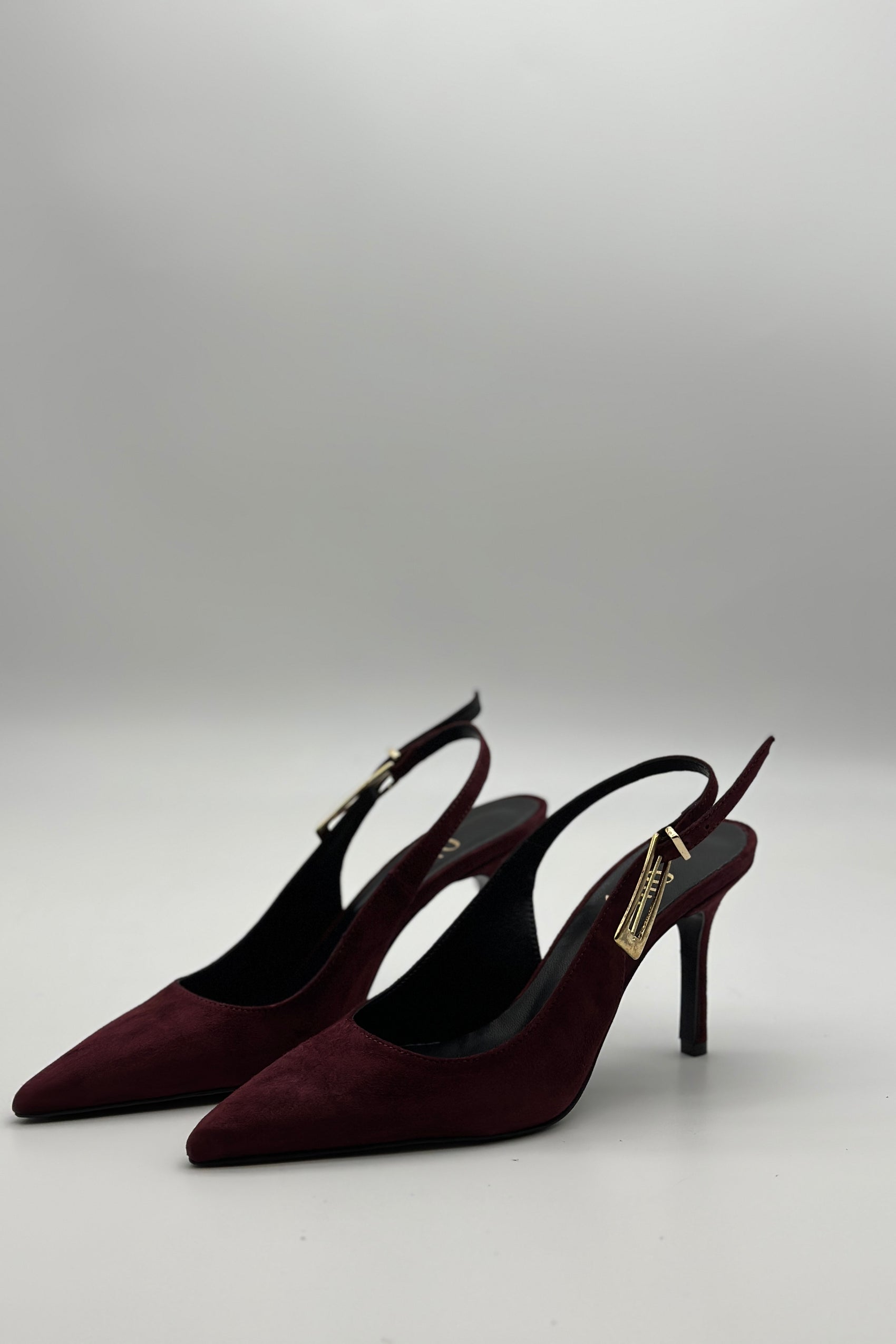 Ovye’ Slingback Camoscio