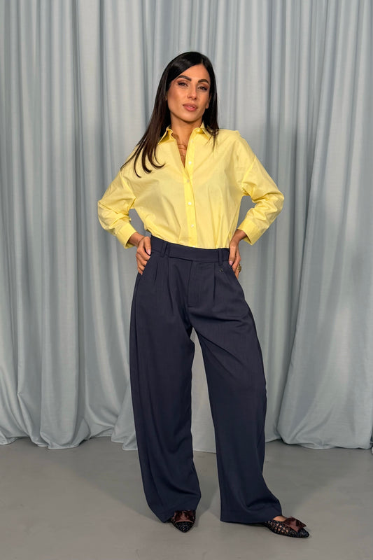 Camicia regular-fit con colletto classico e maniche lunghe