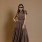 Vestito con cintura e colletto