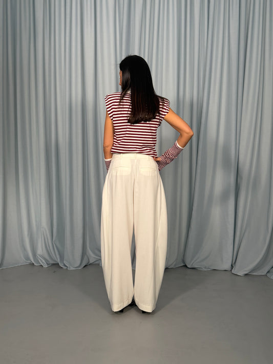 Pantaloni palazzo cropped con pieghe e tasche laterali