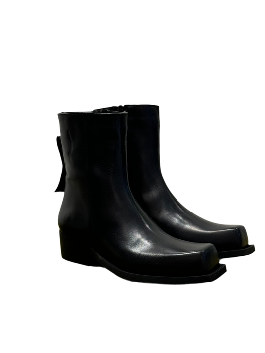 Stivale punta quadrata