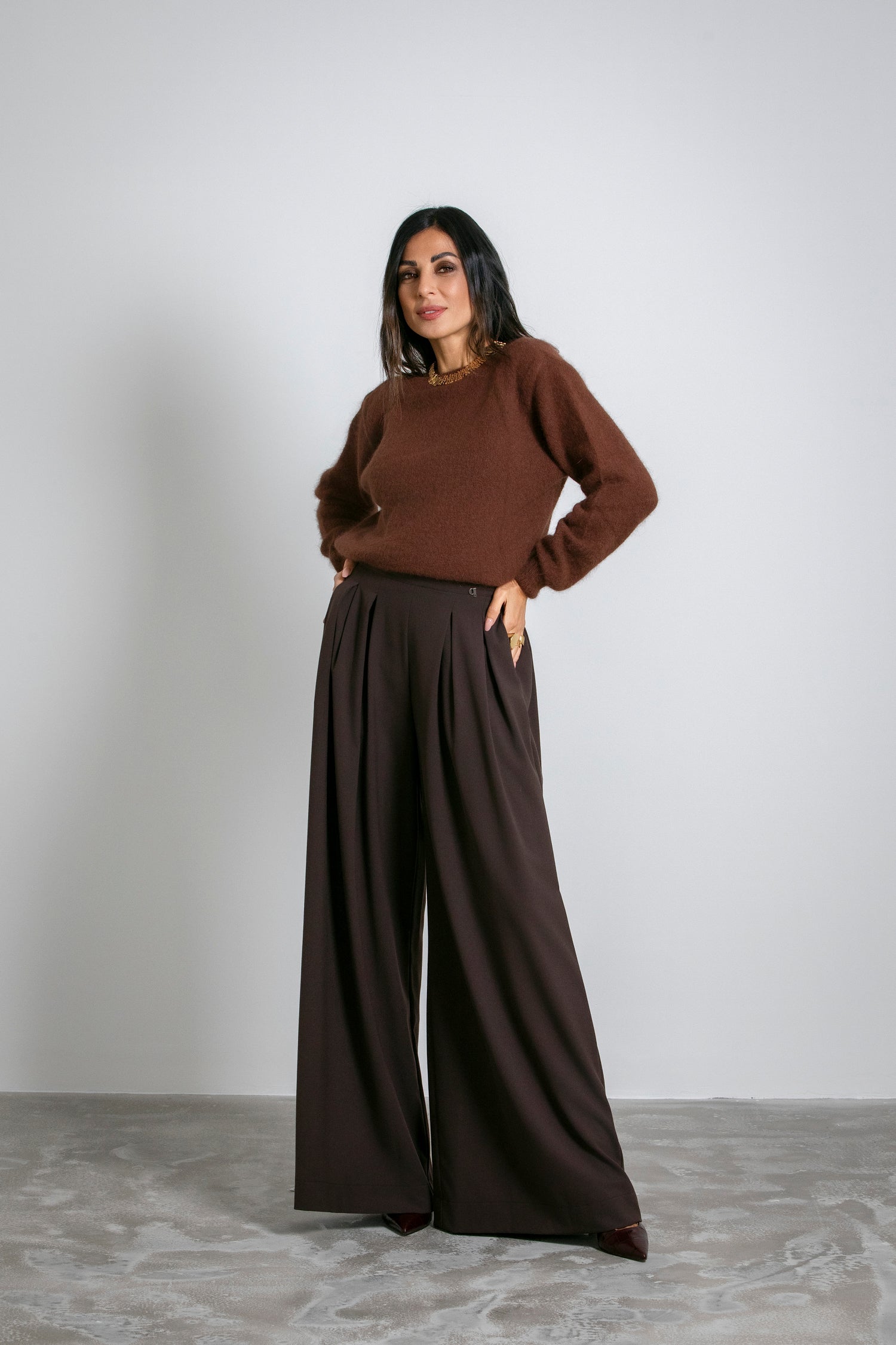 Pantaloni palazzo vita alta con pince