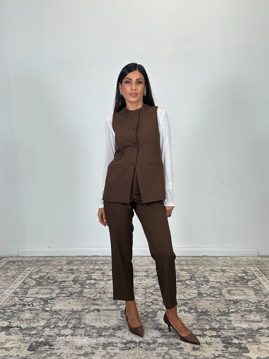 Completo con gilet e pantaloni