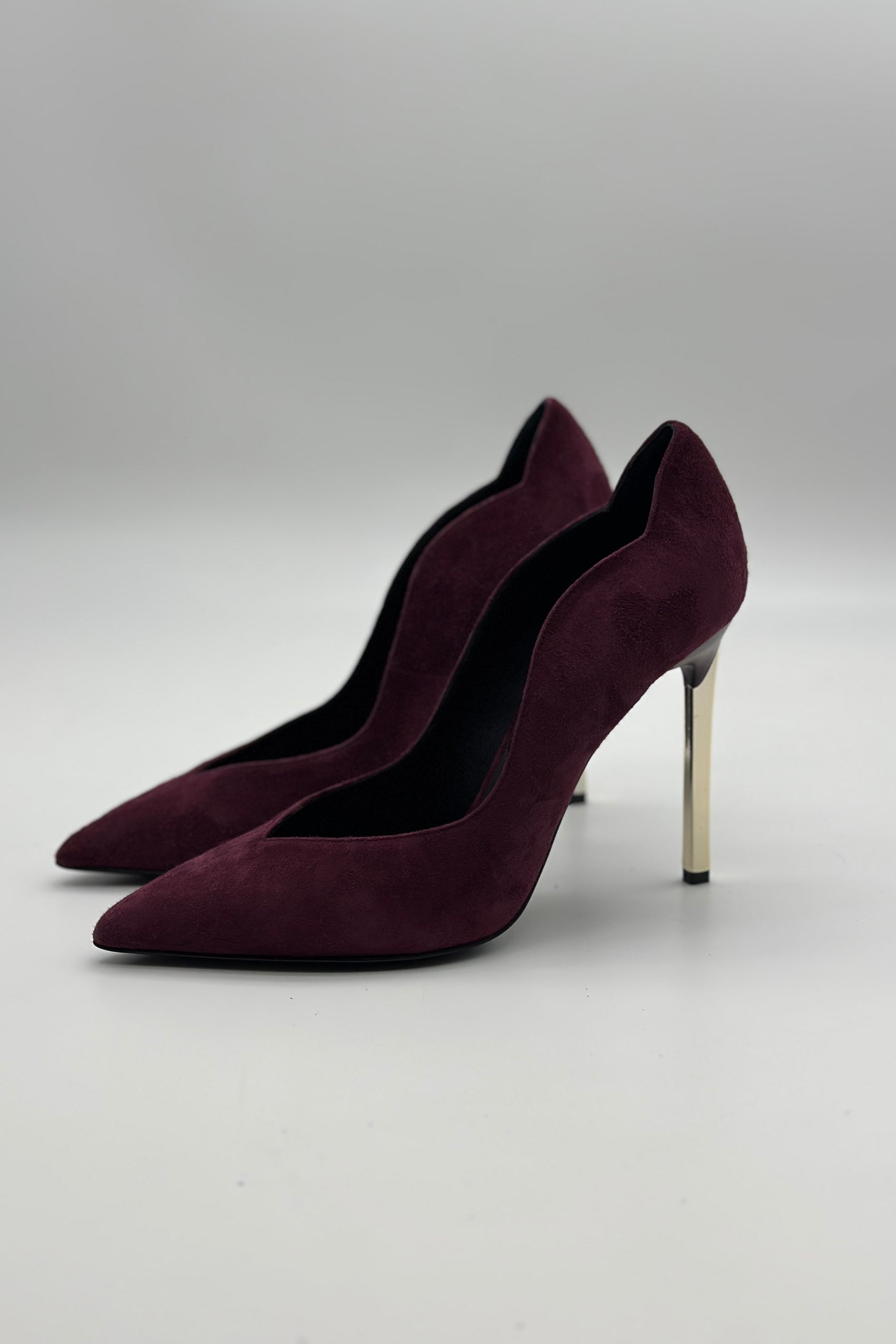 Ovye’ Decolletè Camoscio Tacco Met