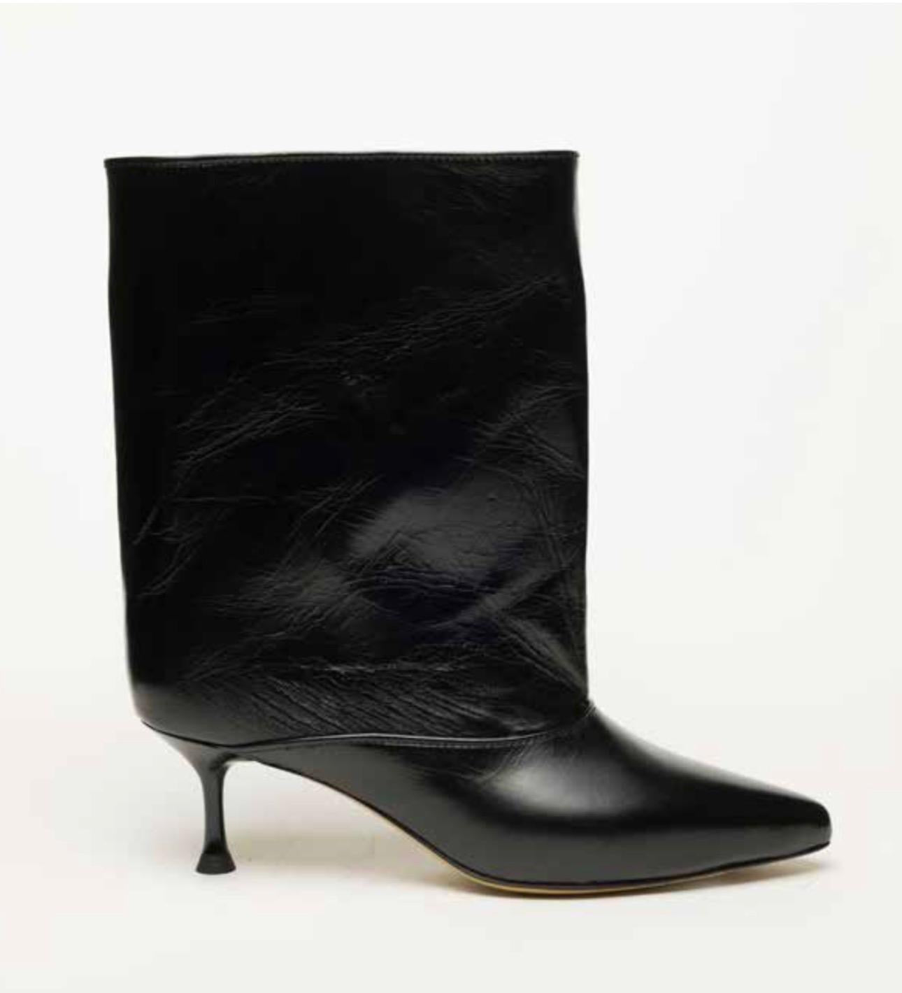 Divine Follie Tronchetto Urus