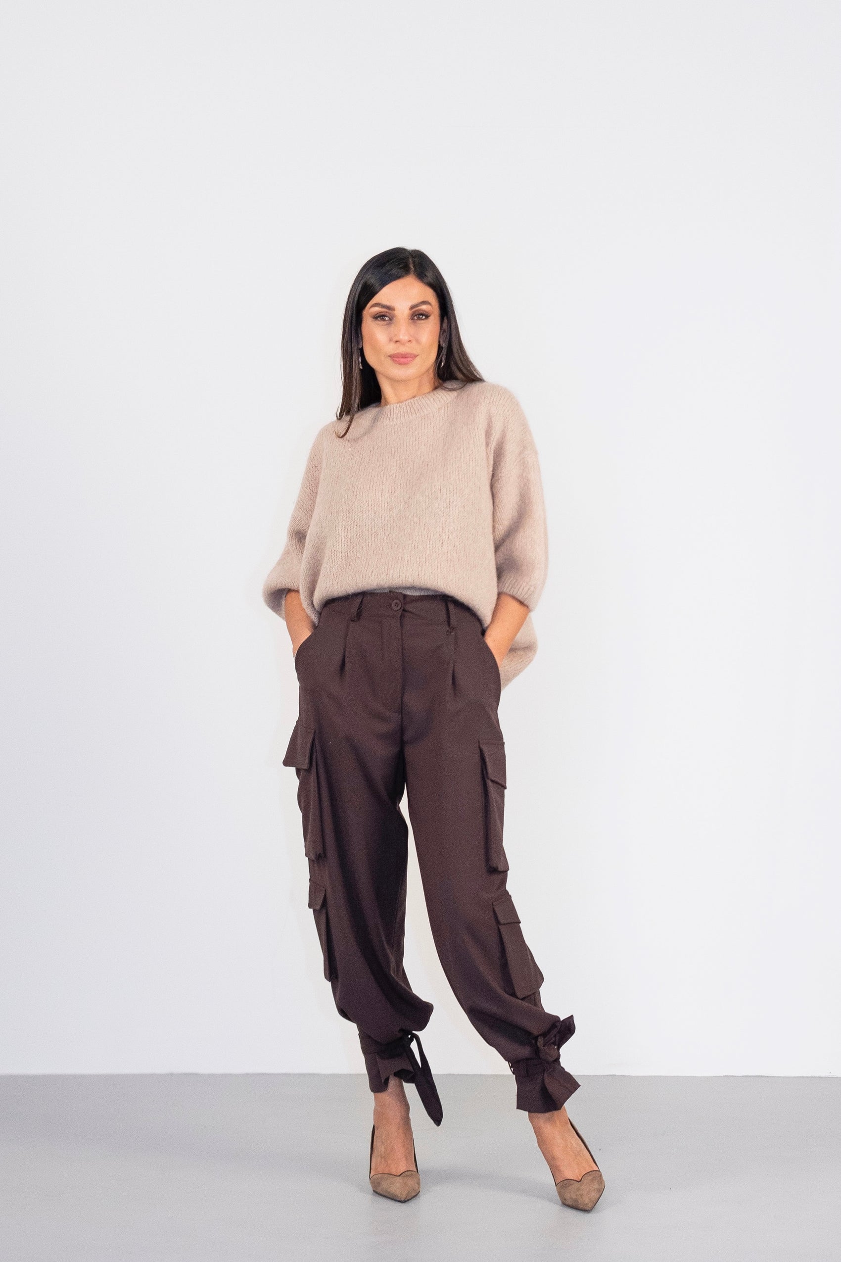 Trousers jogging fit con maxi tasche laterali