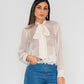 Camicia trasparente con fiocco e inserto in pizzo
