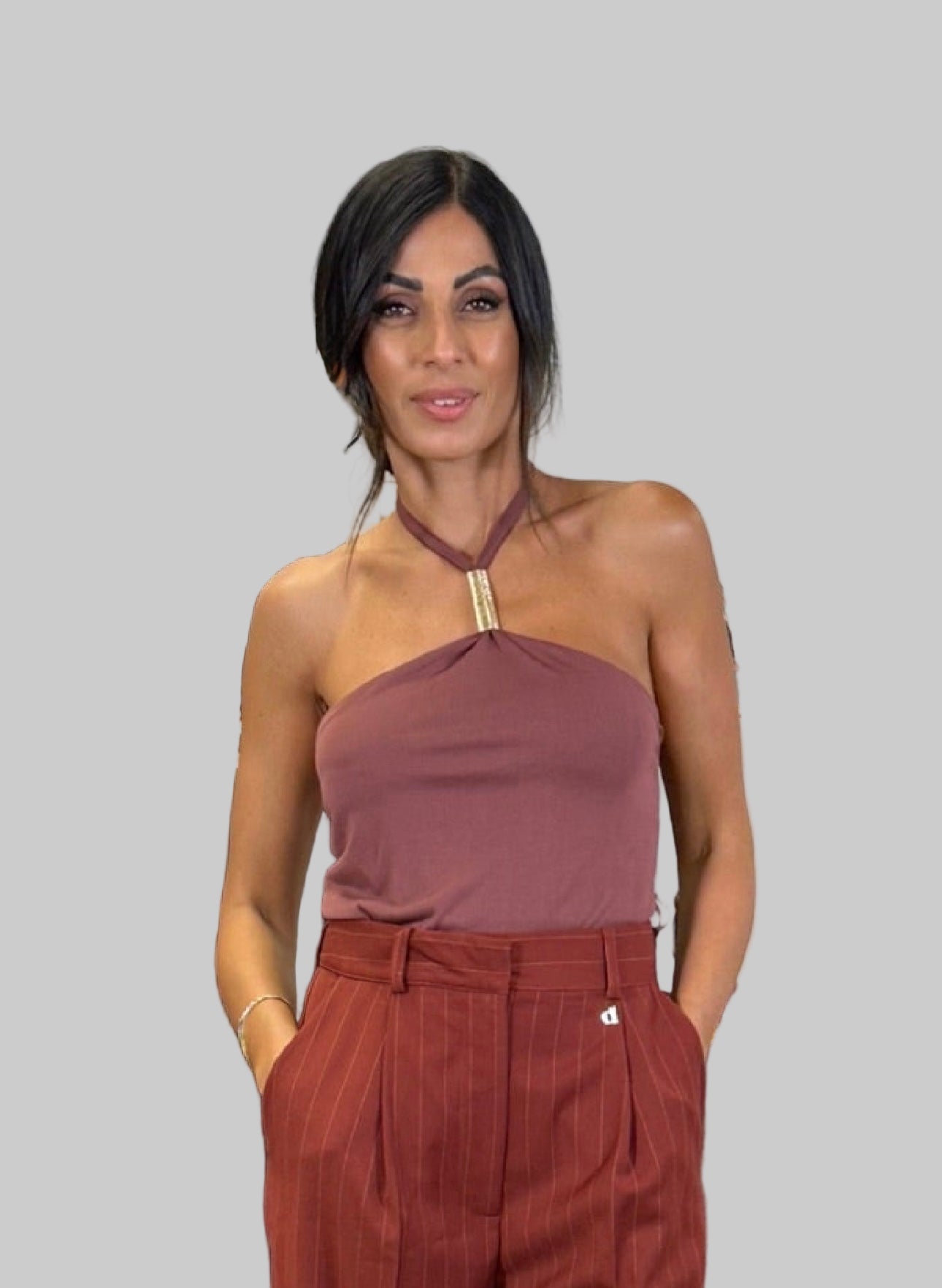 Body con scollo all’americana e dettaglio anello