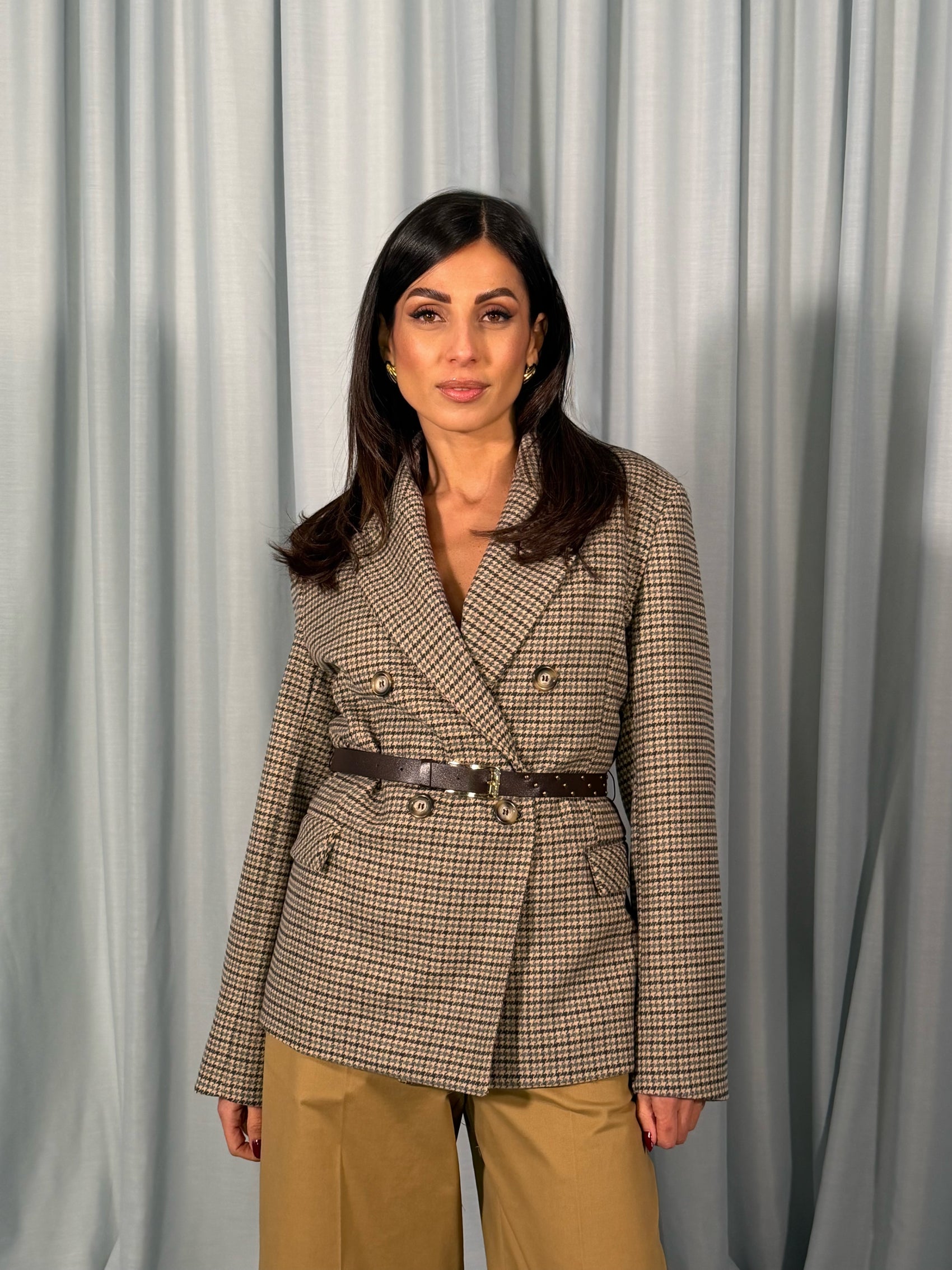 Blazer doppiopetto fantasia con cintura regolabile