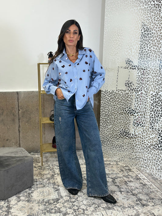 Jeans larghi a gamba svasata
