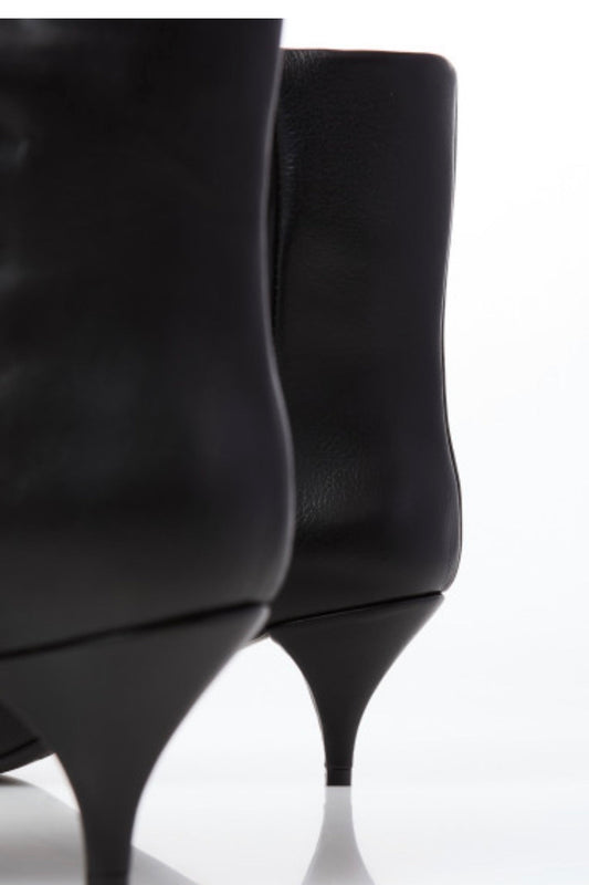 Ovye’ Tronchetto Vitello Nero