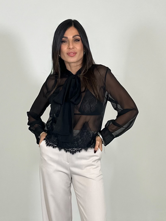 Camicia trasparente con fiocco e inserto in pizzo