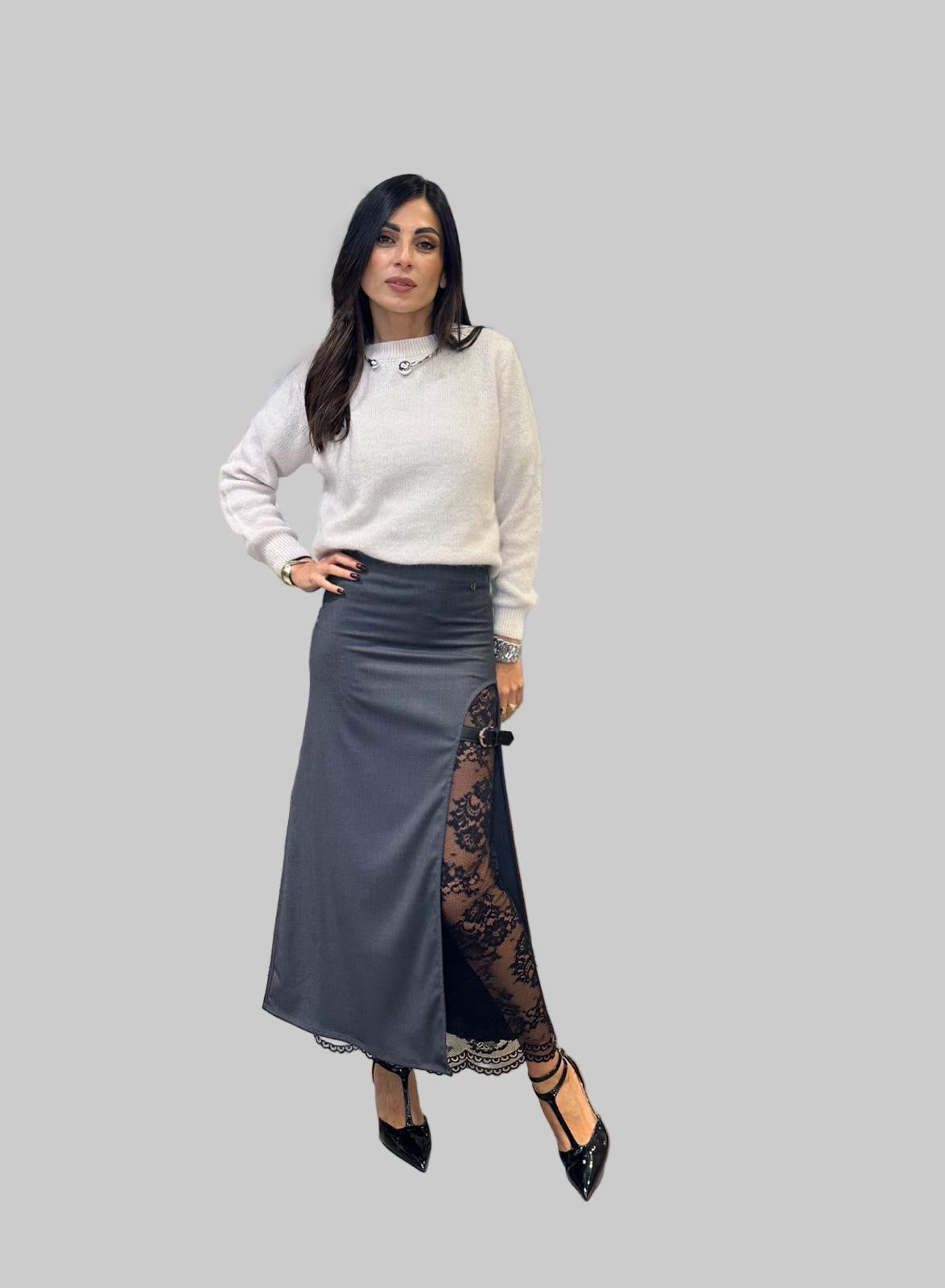 Gonna midi con inserto pizzo e fibbia laterale