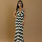 Abito fantasia zig zag con scollo posteriore