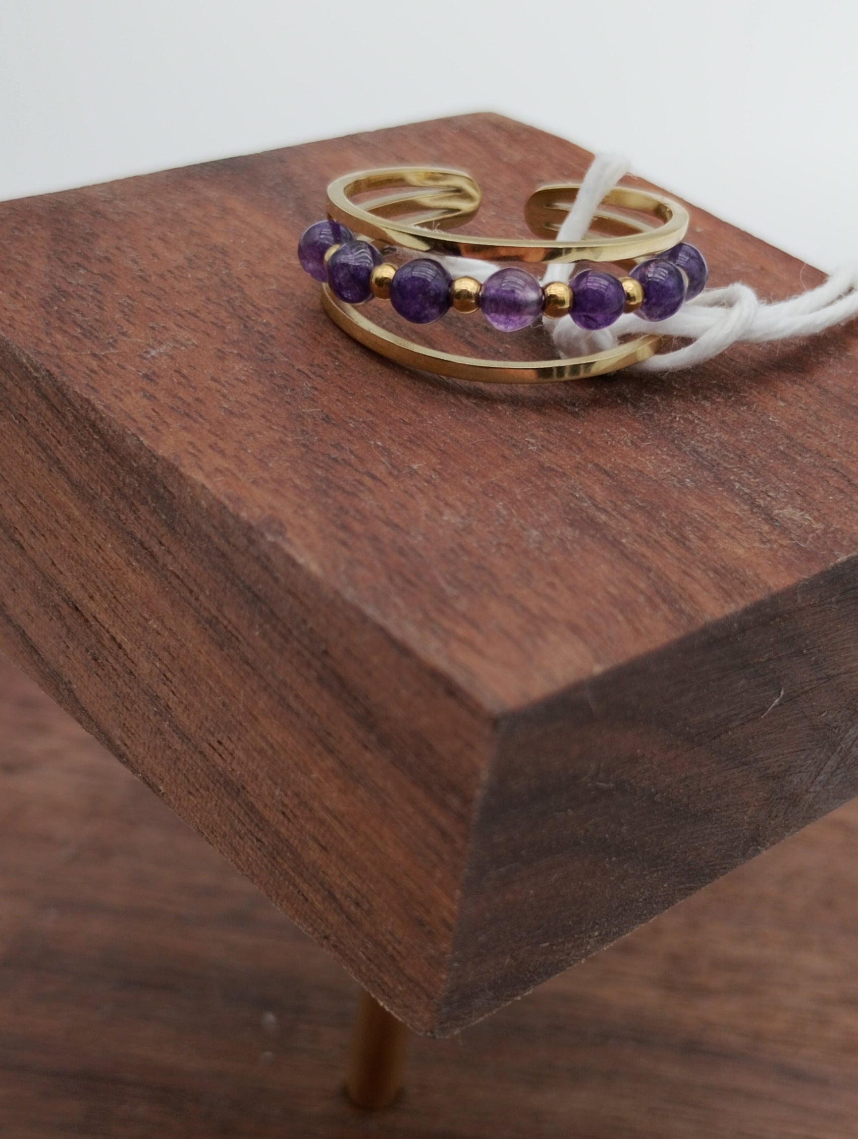 Anello palline viola o